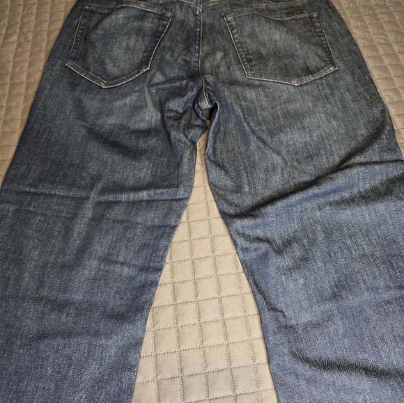 NOT AVAILABLE. SOLD ITEM! - Picture 5 of 6